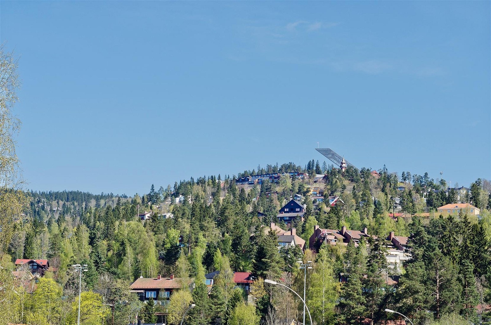 Utsikt mot Holmenkollen. Galleribilde