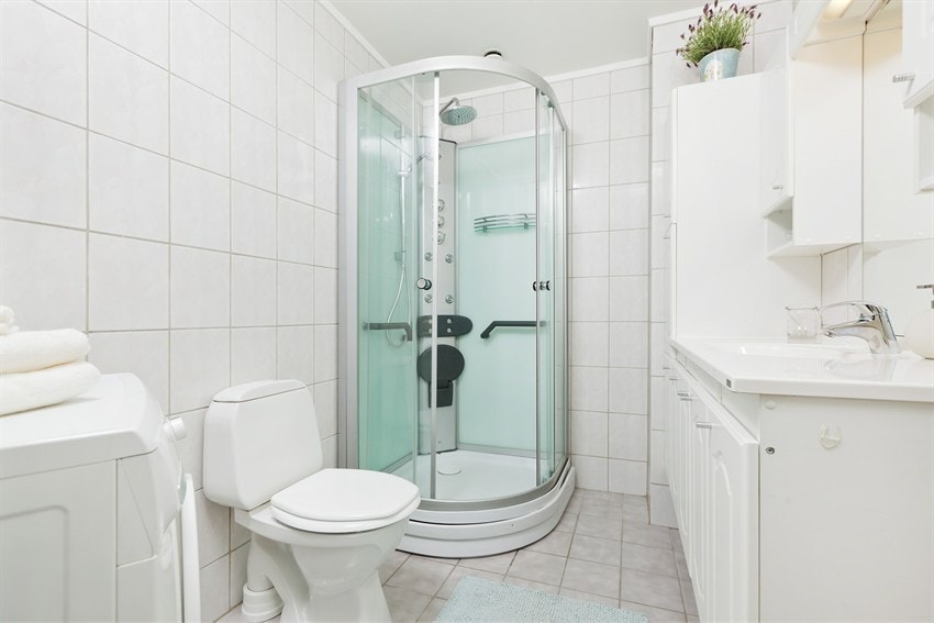 Flislagt bad / wc med varmekabler Galleribilde