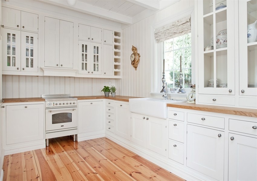 Handmalt innredning fra Lidhult Galleribilde