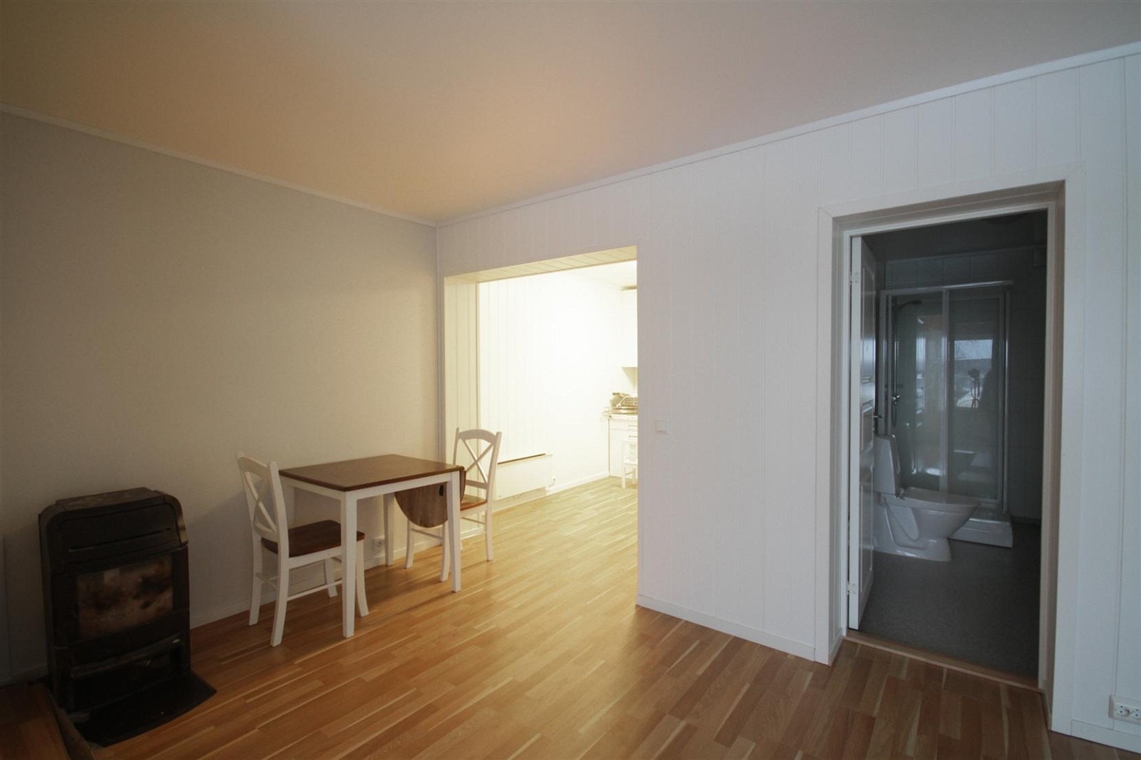 Leilighet i sokkeletasjen Galleribilde