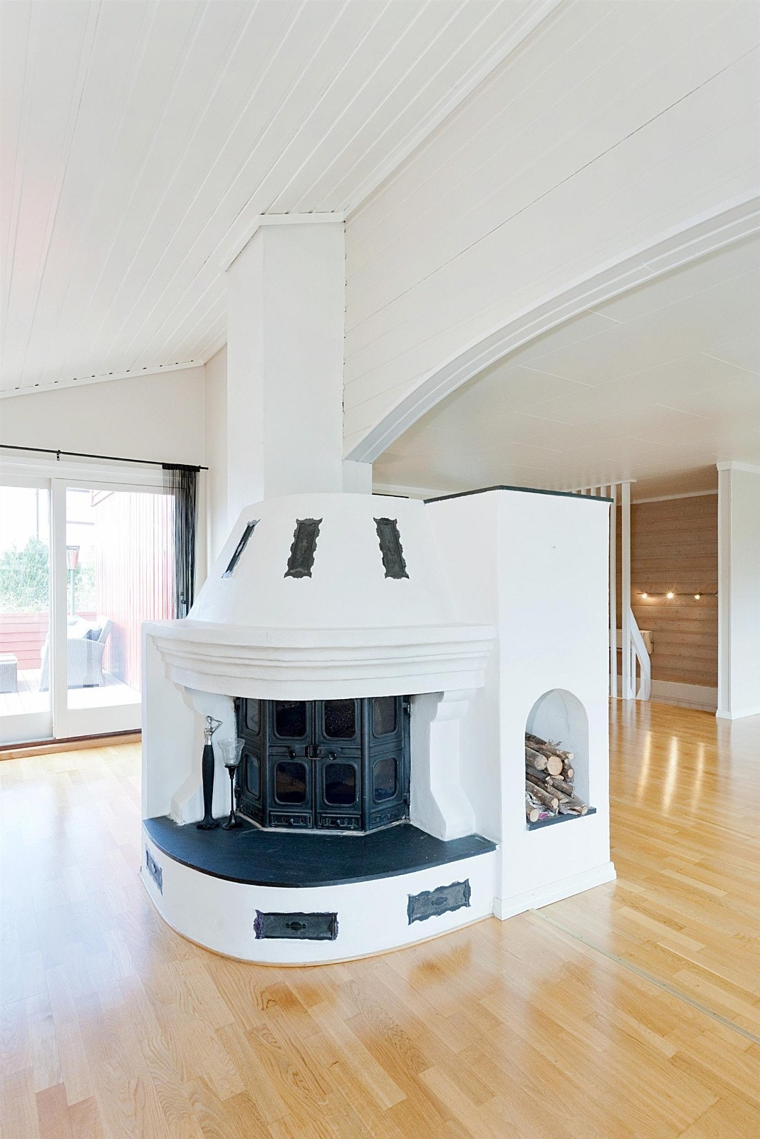 Flott peis gir både varme og lun stemning til stuen. Galleribilde