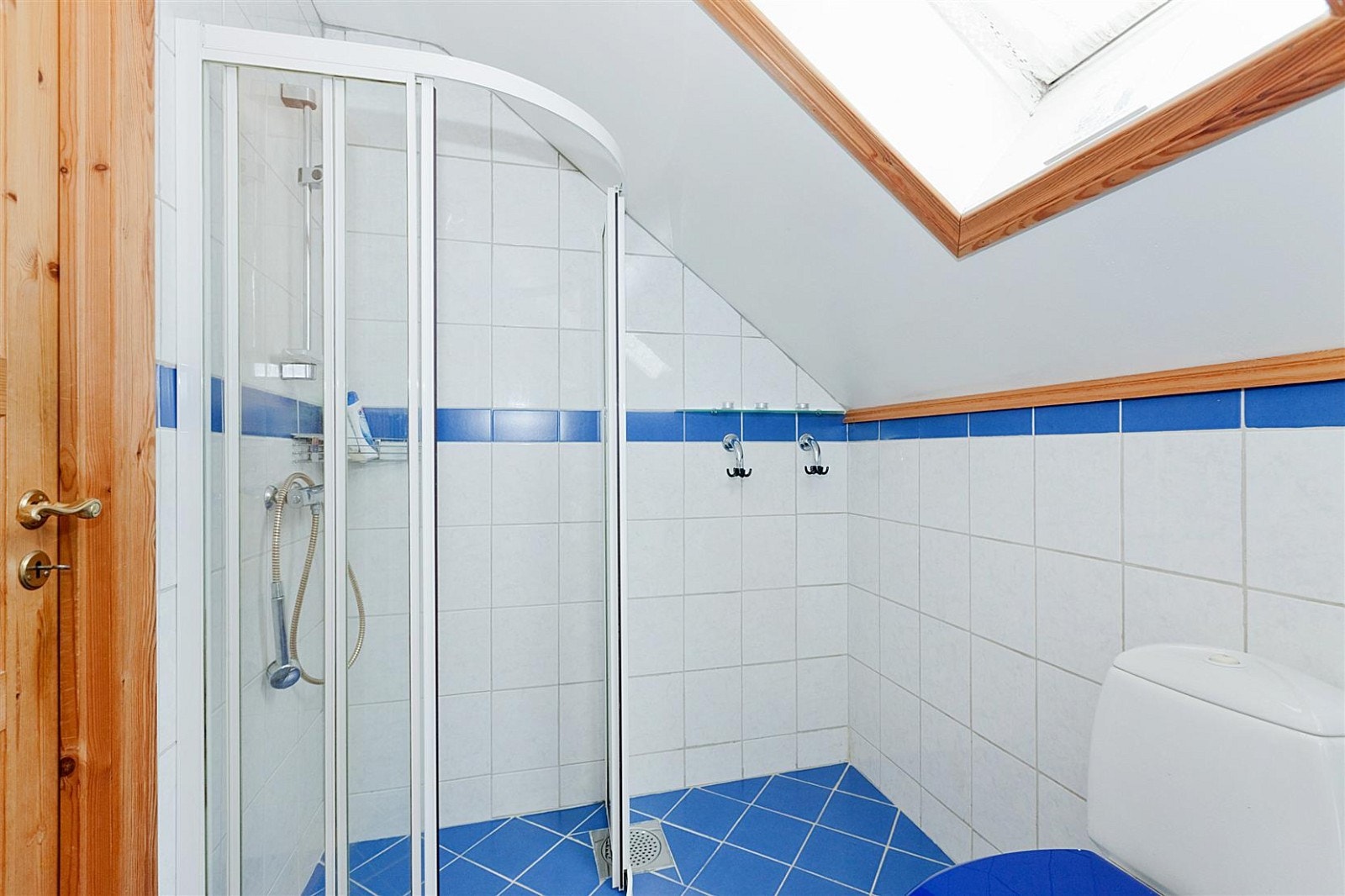 Helfliset pent bad. Galleribilde