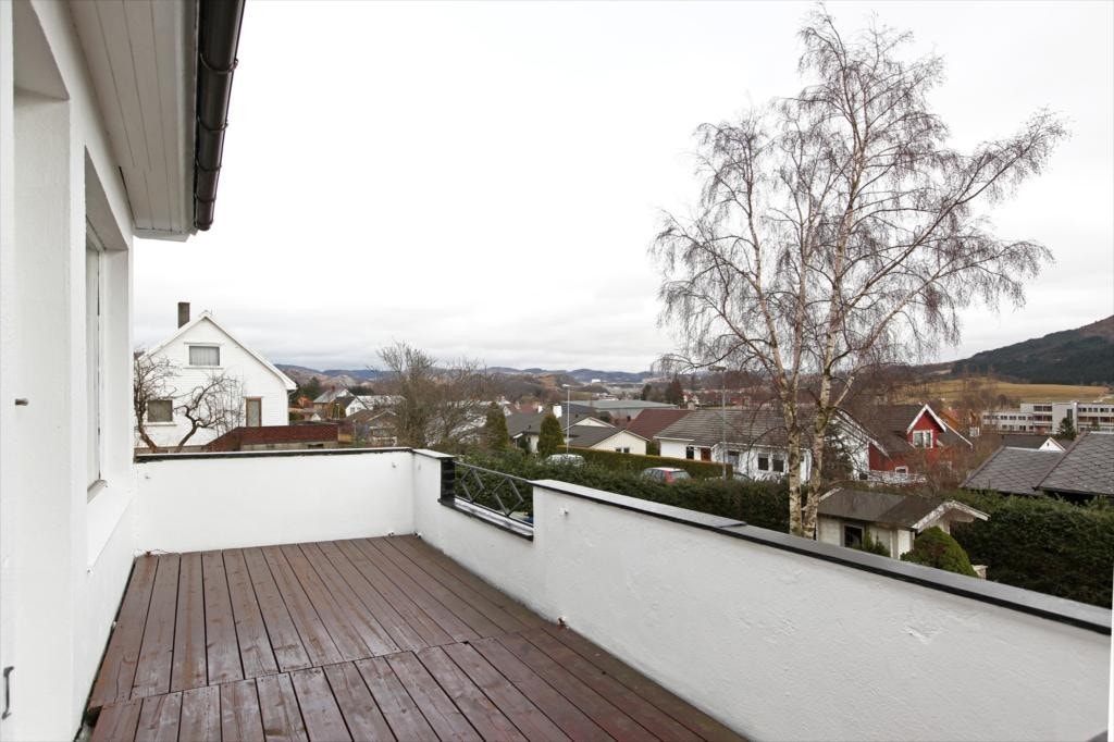 21 - Bauneveien 15 Galleribilde