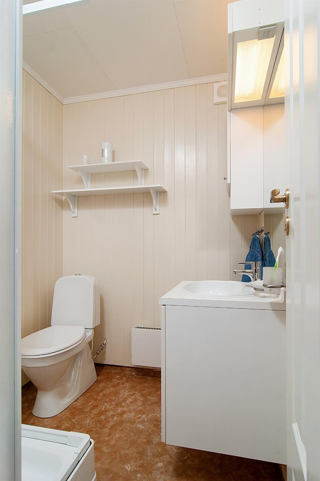 Bad i underetasjen, modernisert i 2005. Galleribilde