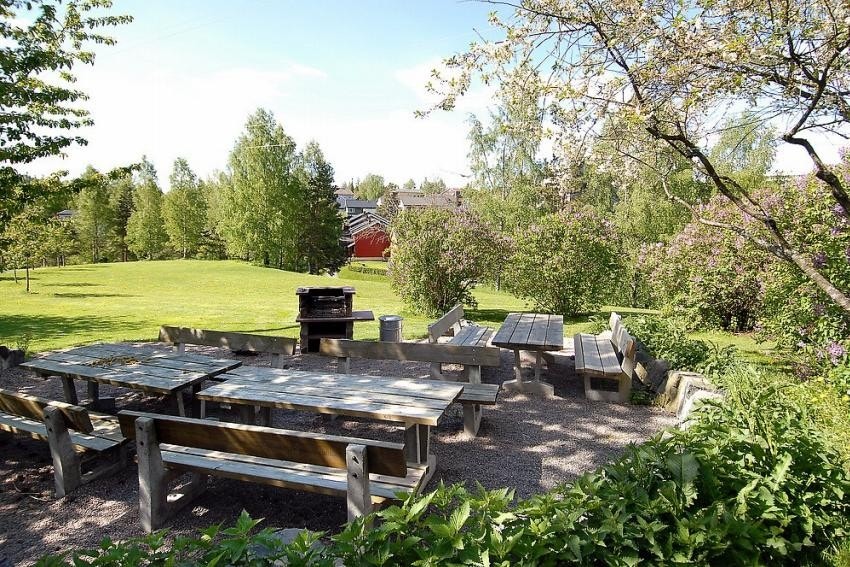 Grillplass i borettslaget Galleribilde