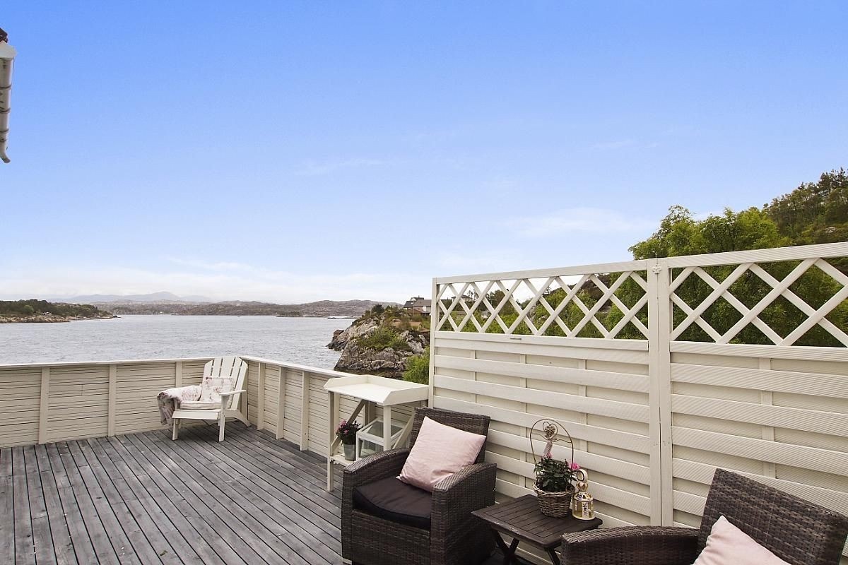 Terrasse med flott utsikt Galleribilde