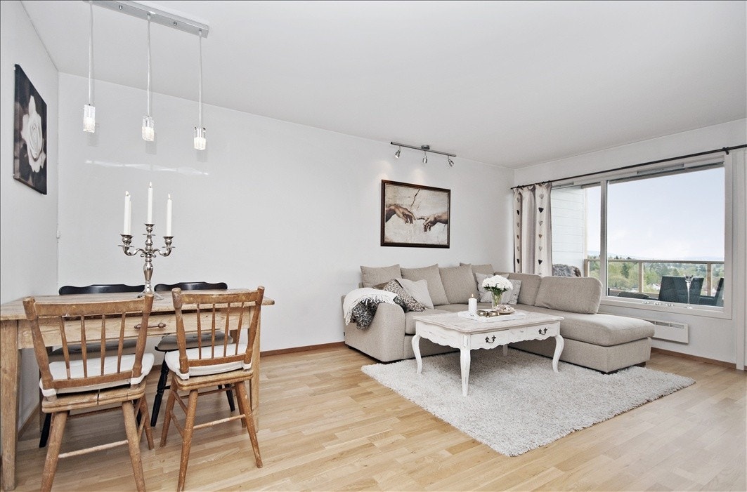 Stue/spisestue Galleribilde