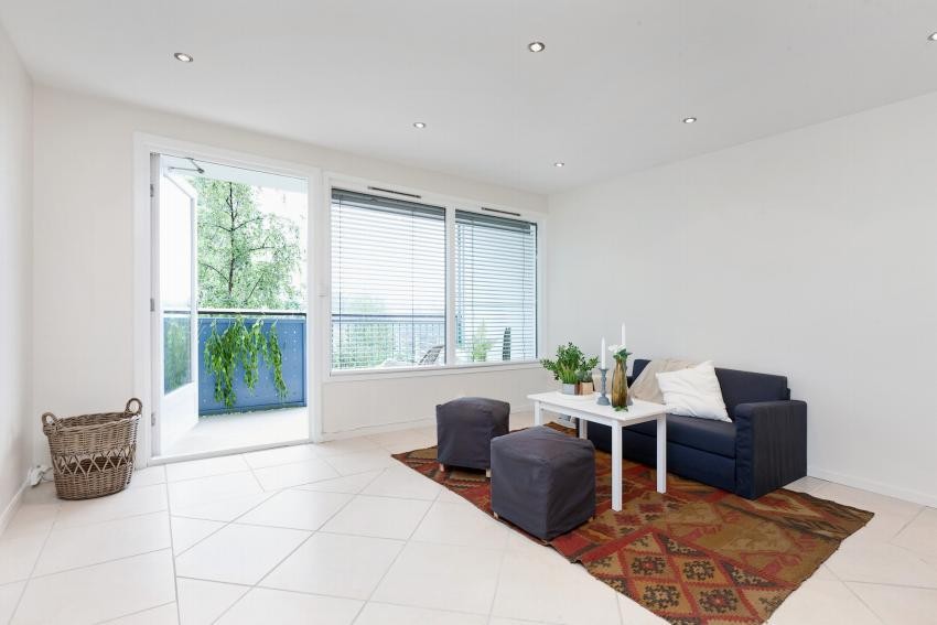 Stuen med ugang til balkong Galleribilde