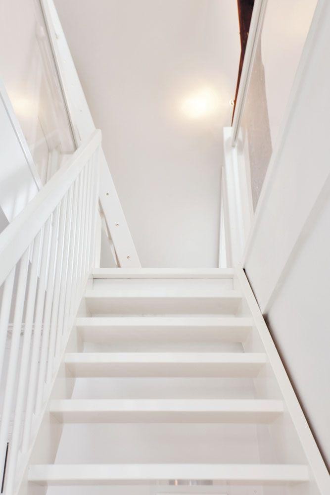 Trappeoppgang til 2.etasjen Galleribilde