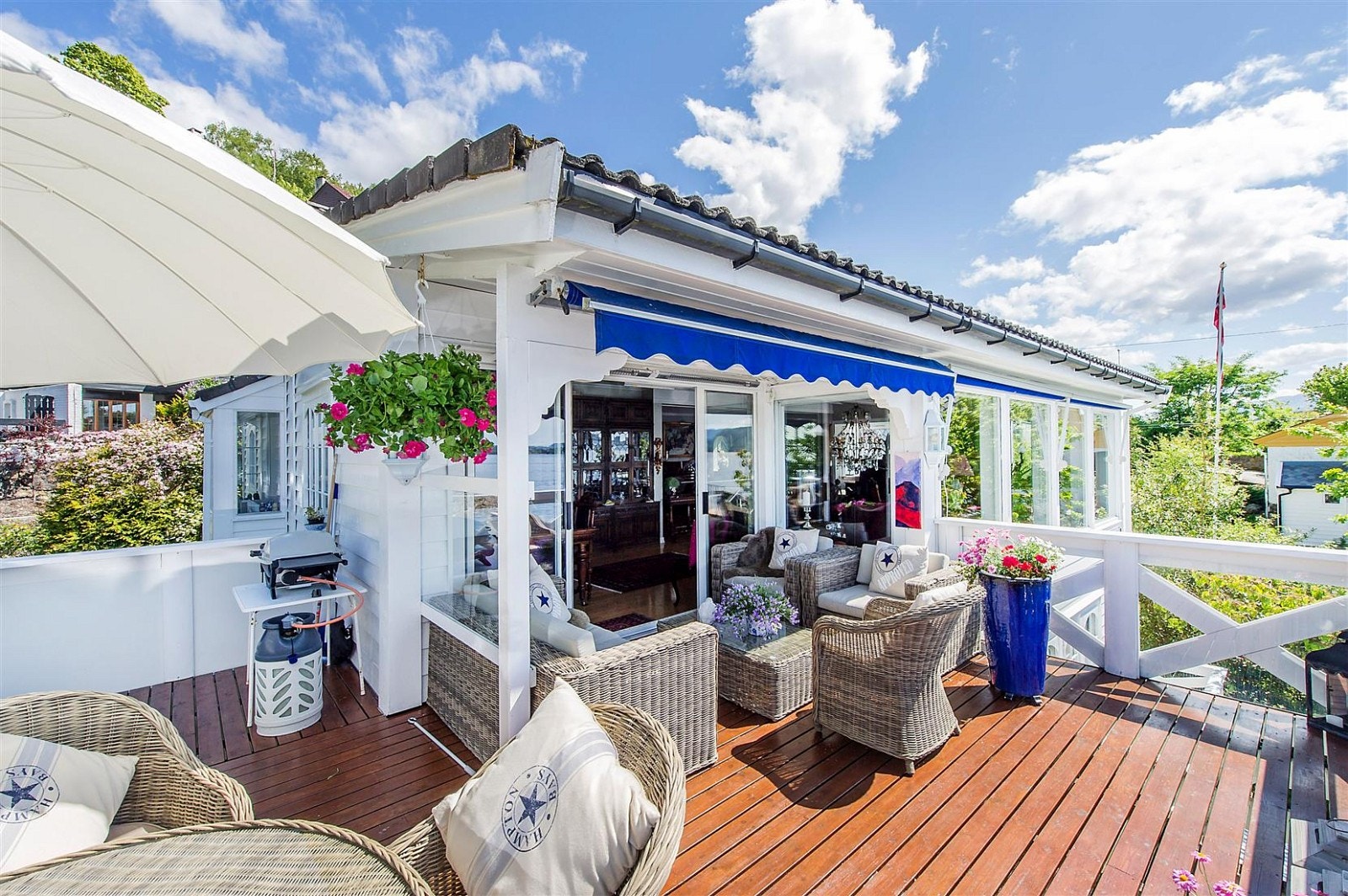 En av de flotte terrassene. Galleribilde