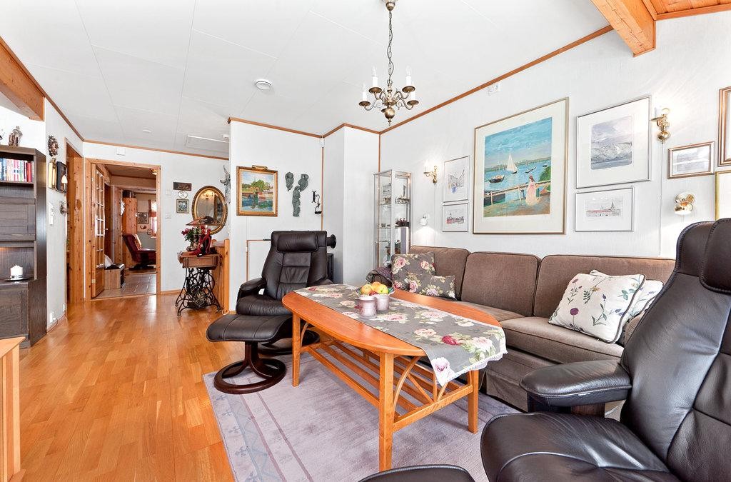 BROMSTADEKRA58-15 Galleribilde