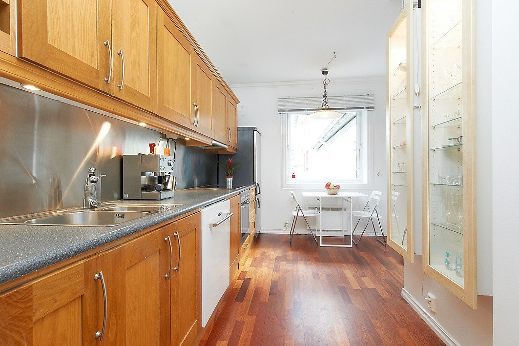 Romslig kjøkken Galleribilde