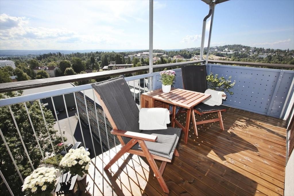 Stor balkong med fantastisk utsikt Galleribilde