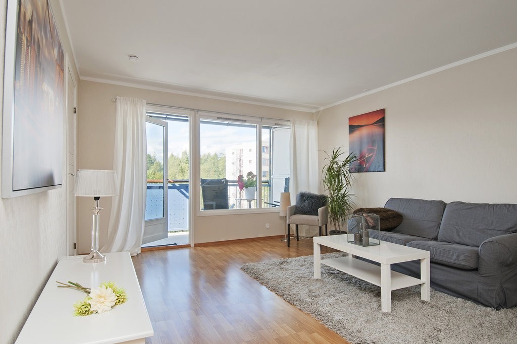 Stue med utgang til balkong Galleribilde