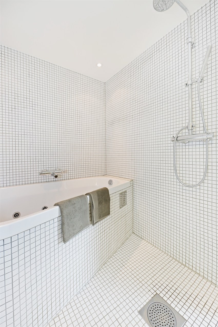 Baderom med boblebadekar! Galleribilde