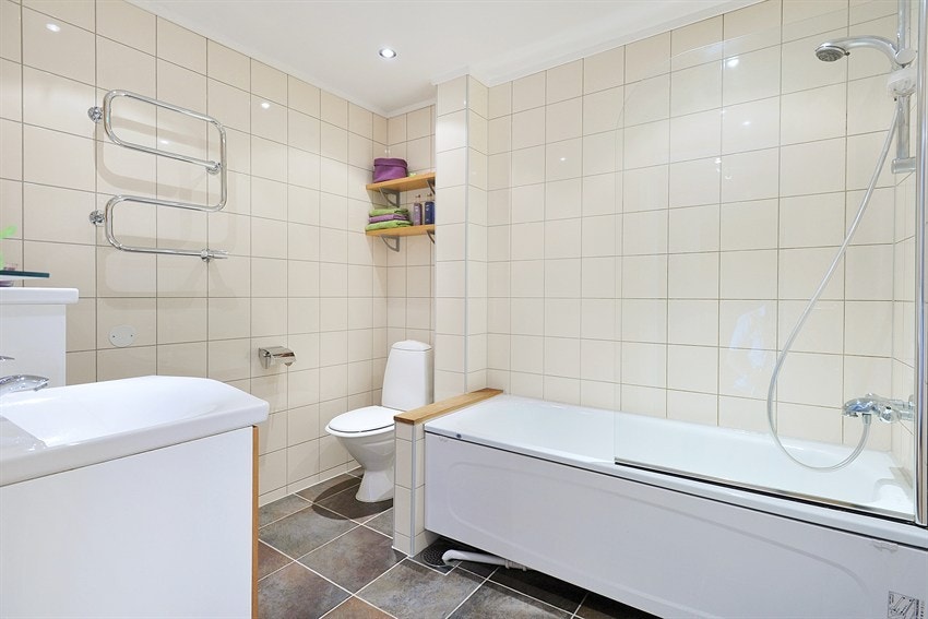 Flislagt bad/wc Galleribilde