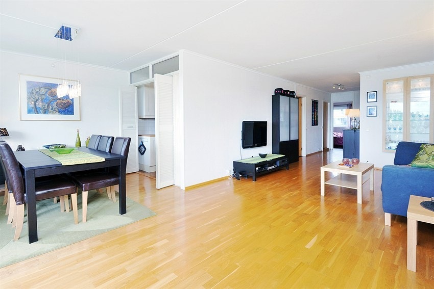 Stue/spisestue Galleribilde