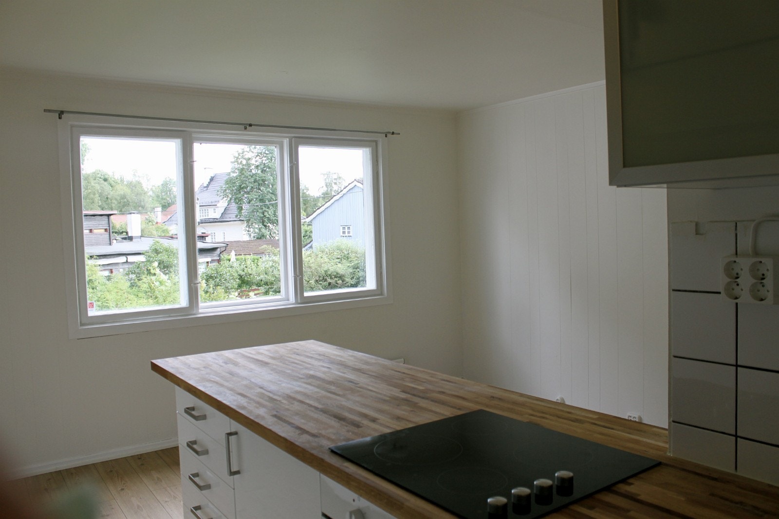 Utsikten fra kjøkkenet Galleribilde