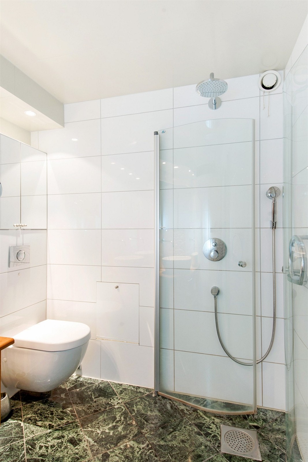 Dusjplass Galleribilde