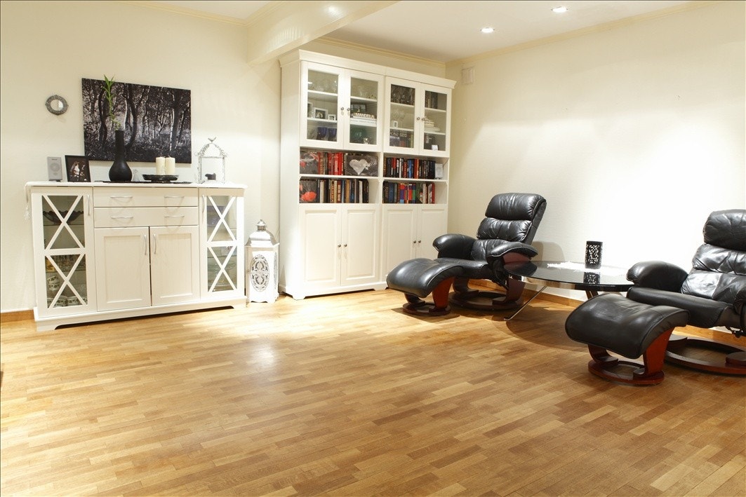 Kjellerstue i U etg. Galleribilde