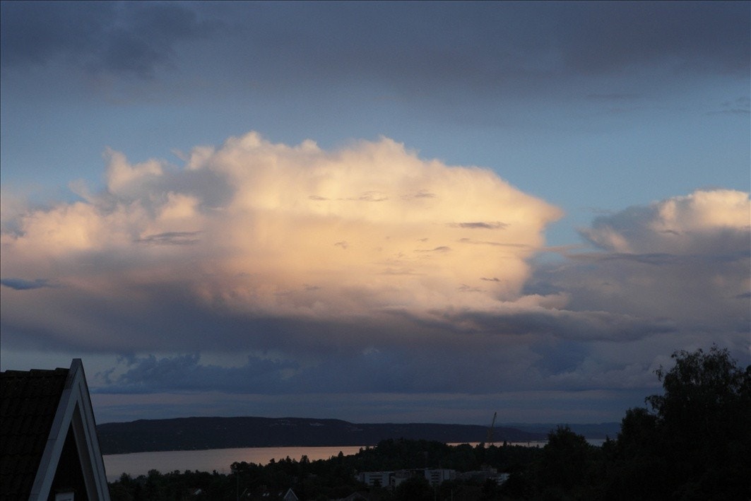 Sjøutsikt fra terrassen Galleribilde