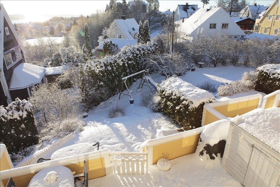 Terrasse med tilgang til have Galleribilde