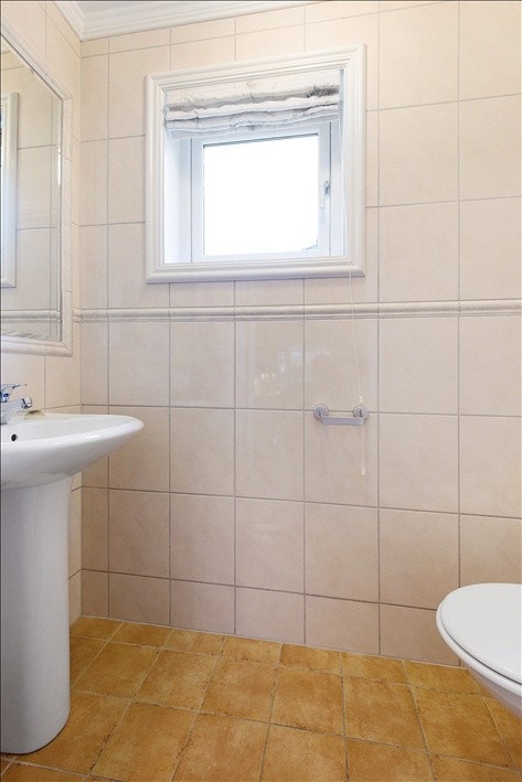 Gjeste-WC i hallen i 2. etg Galleribilde