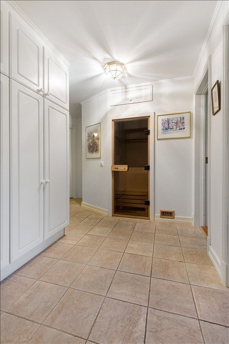 Gang m. badstue i 1. etg Galleribilde