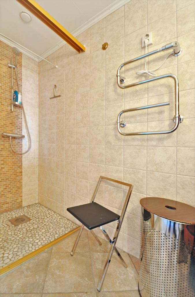 Bad i sokkel bilde 2 Galleribilde