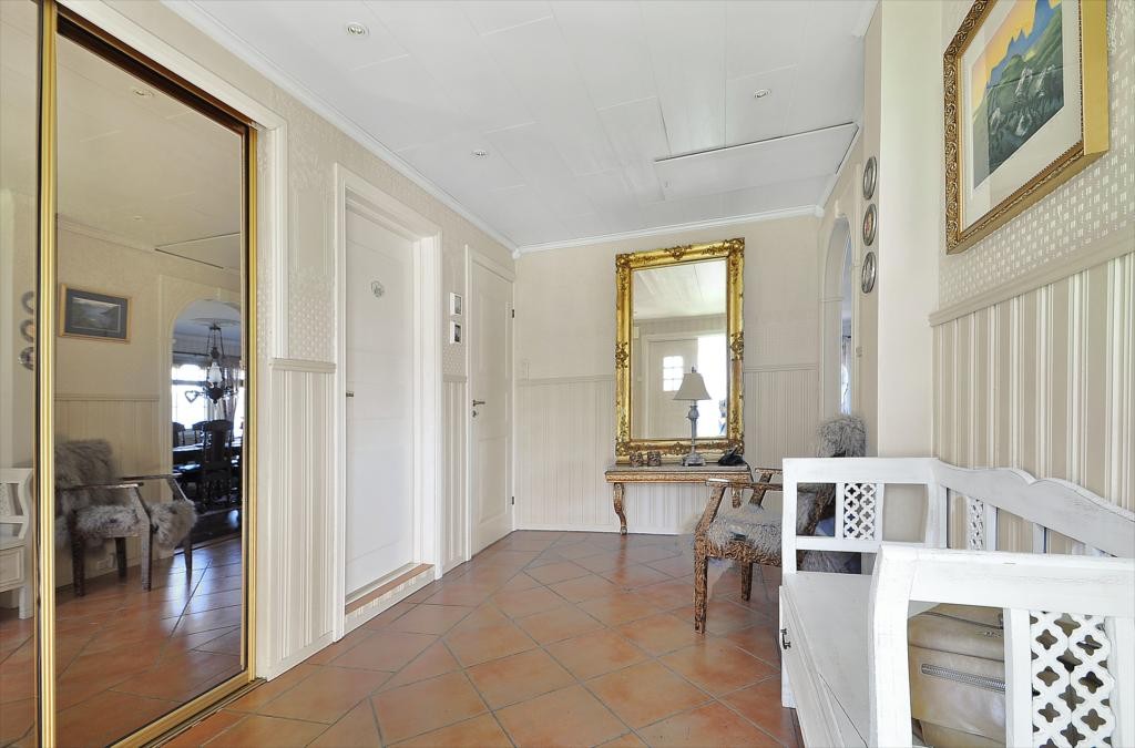 Entre og hall Galleribilde