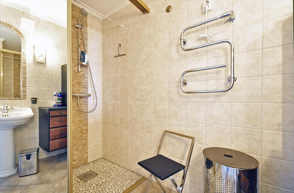 Bad i sokkel bilde 3 Galleribilde