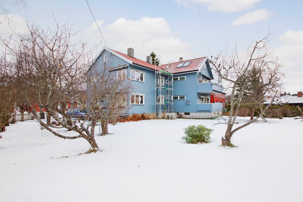 Fasade sett fra grøntarealer Galleribilde