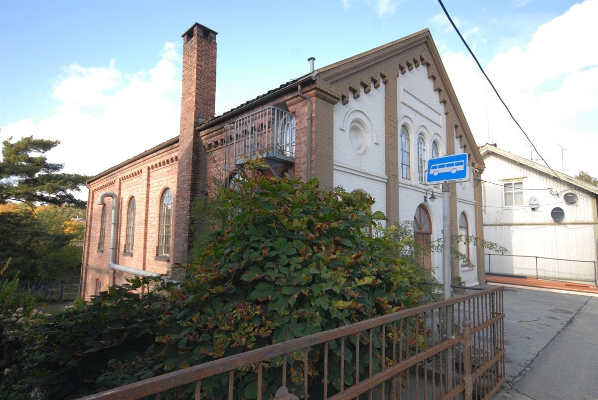 Fasade Elvegata Galleribilde