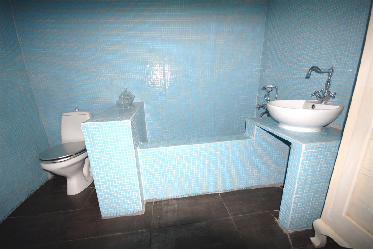 U.eta.bad-2b Galleribilde