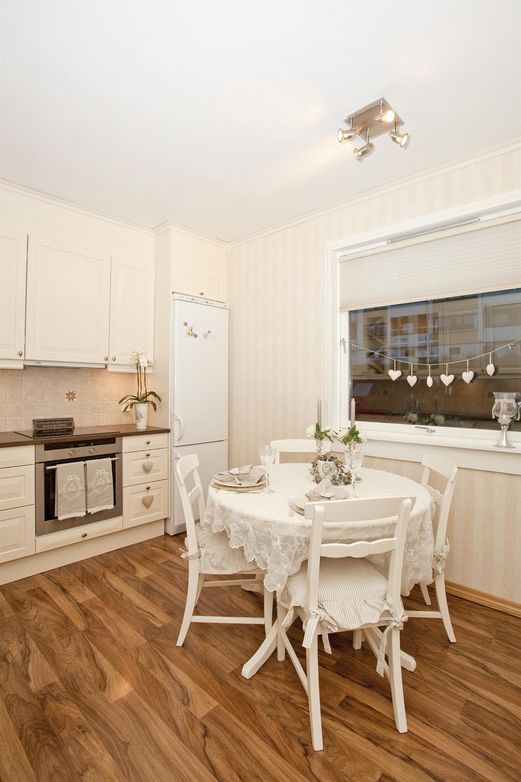 Nyere Invita kjøkken som ble installert i 2007. Galleribilde