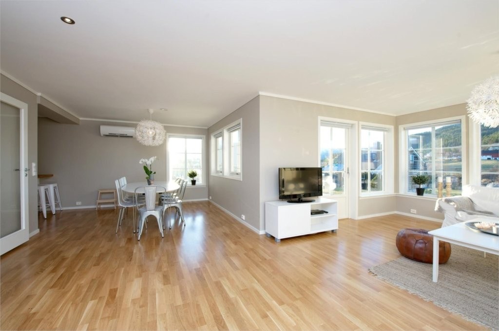 Stue med spisestue (illustrasjonsbilde) Galleribilde