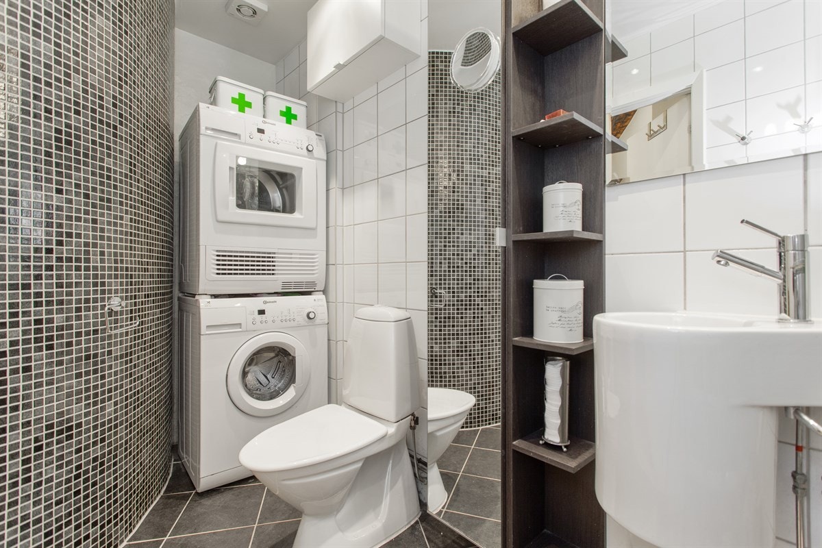 Plass til vaskemaskin og tørketrommel Galleribilde