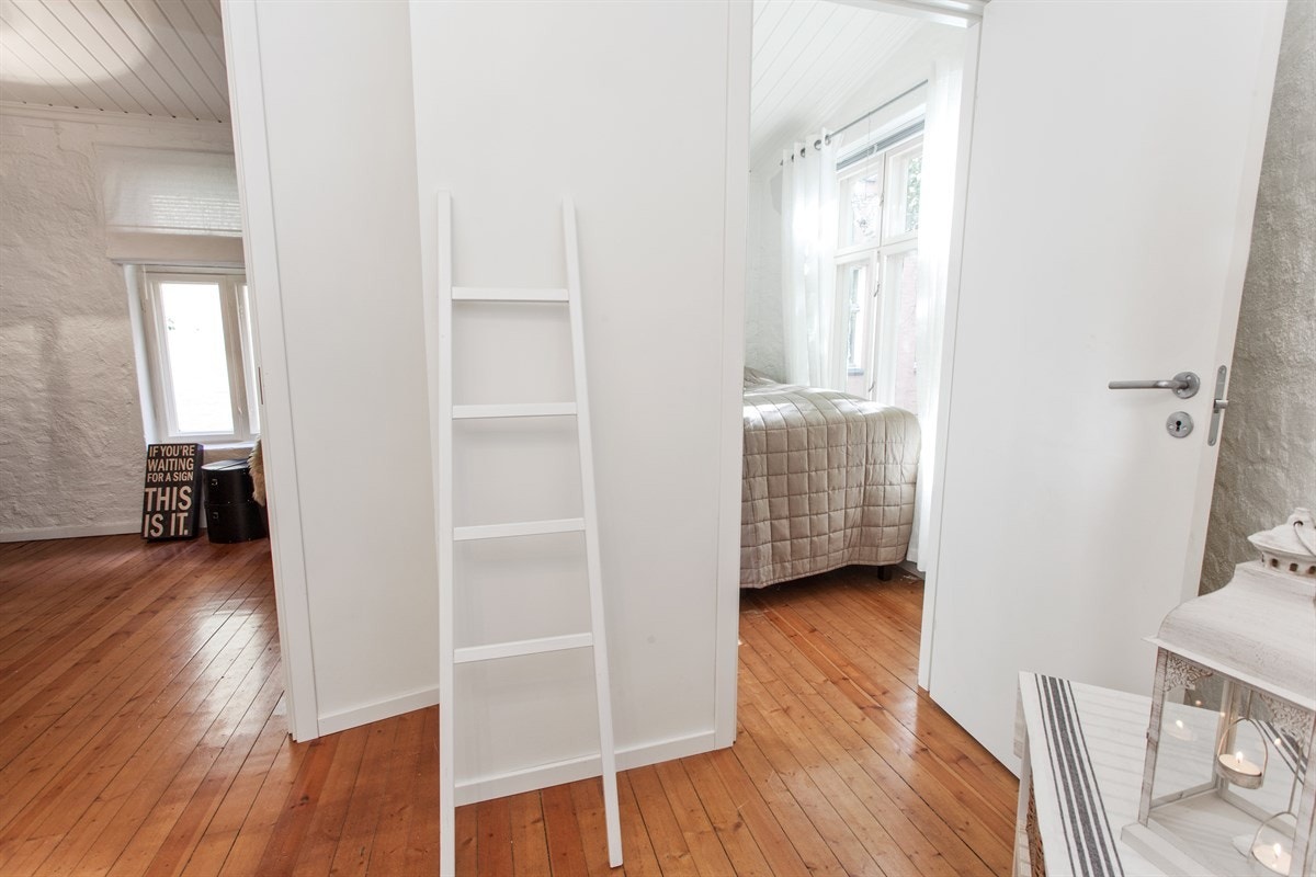 Mellomgang i 2.etg Galleribilde