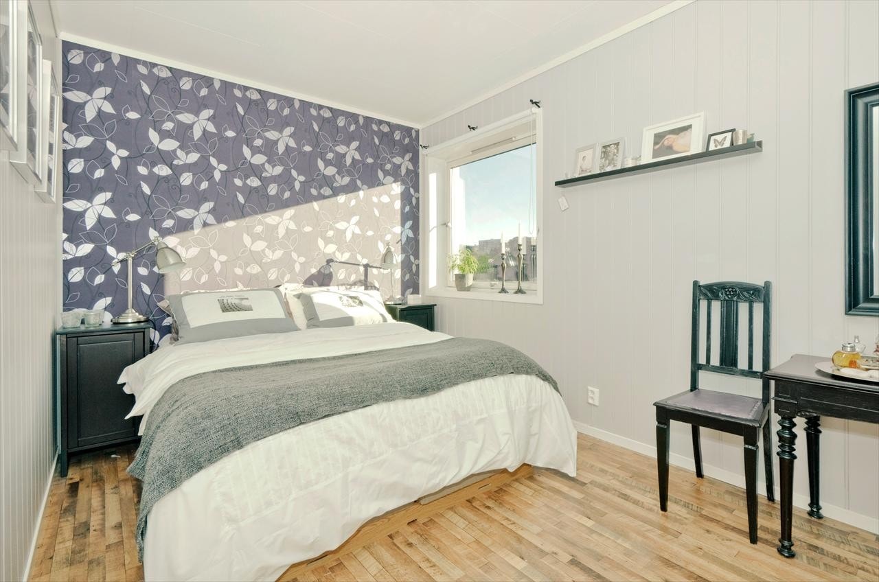 Master bedroom (med solen på tapeten) Galleribilde