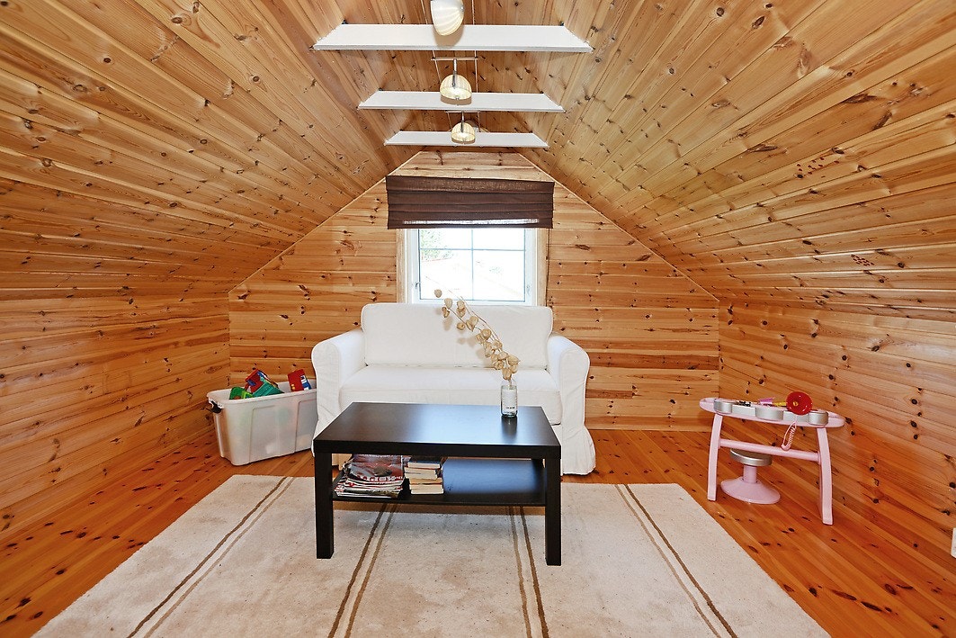 Hems over garasje Galleribilde