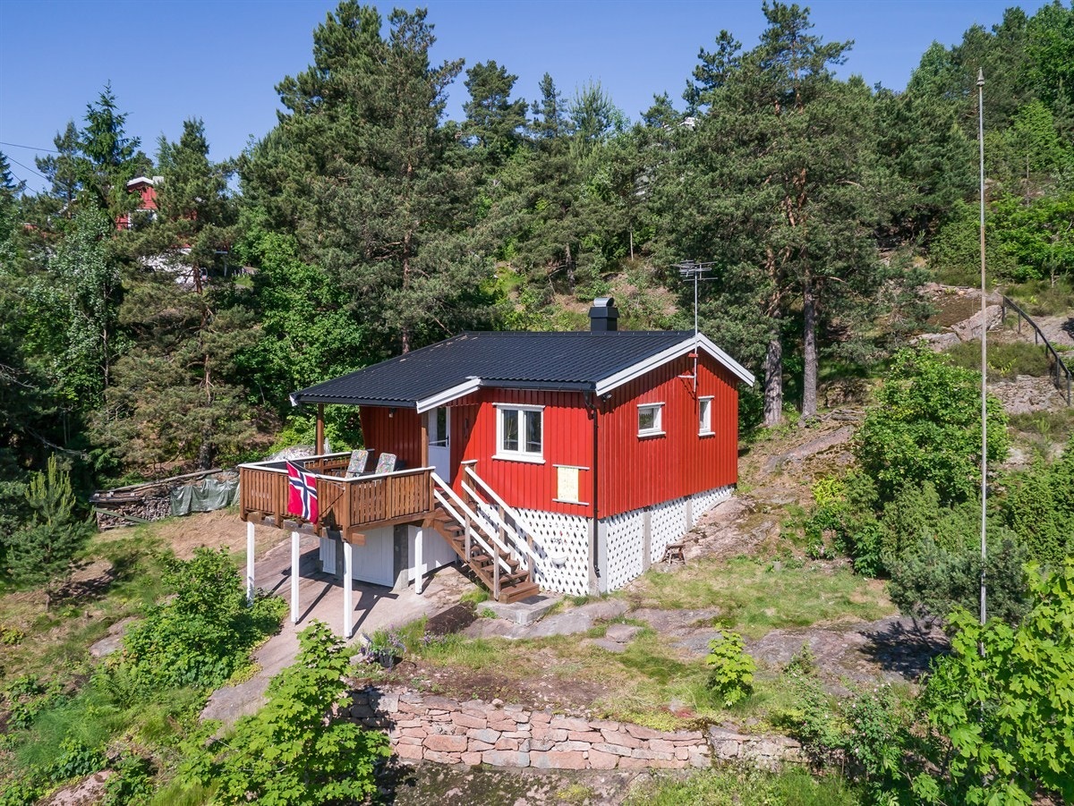 Flyfoto av hytte Galleribilde