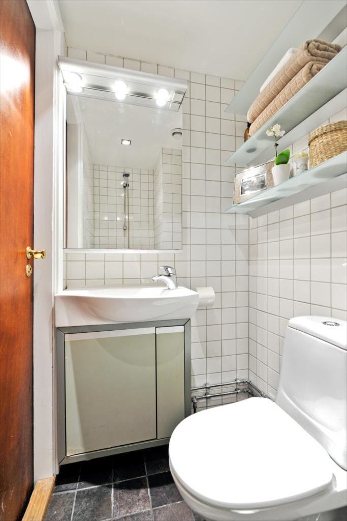 Flislagt bad Galleribilde