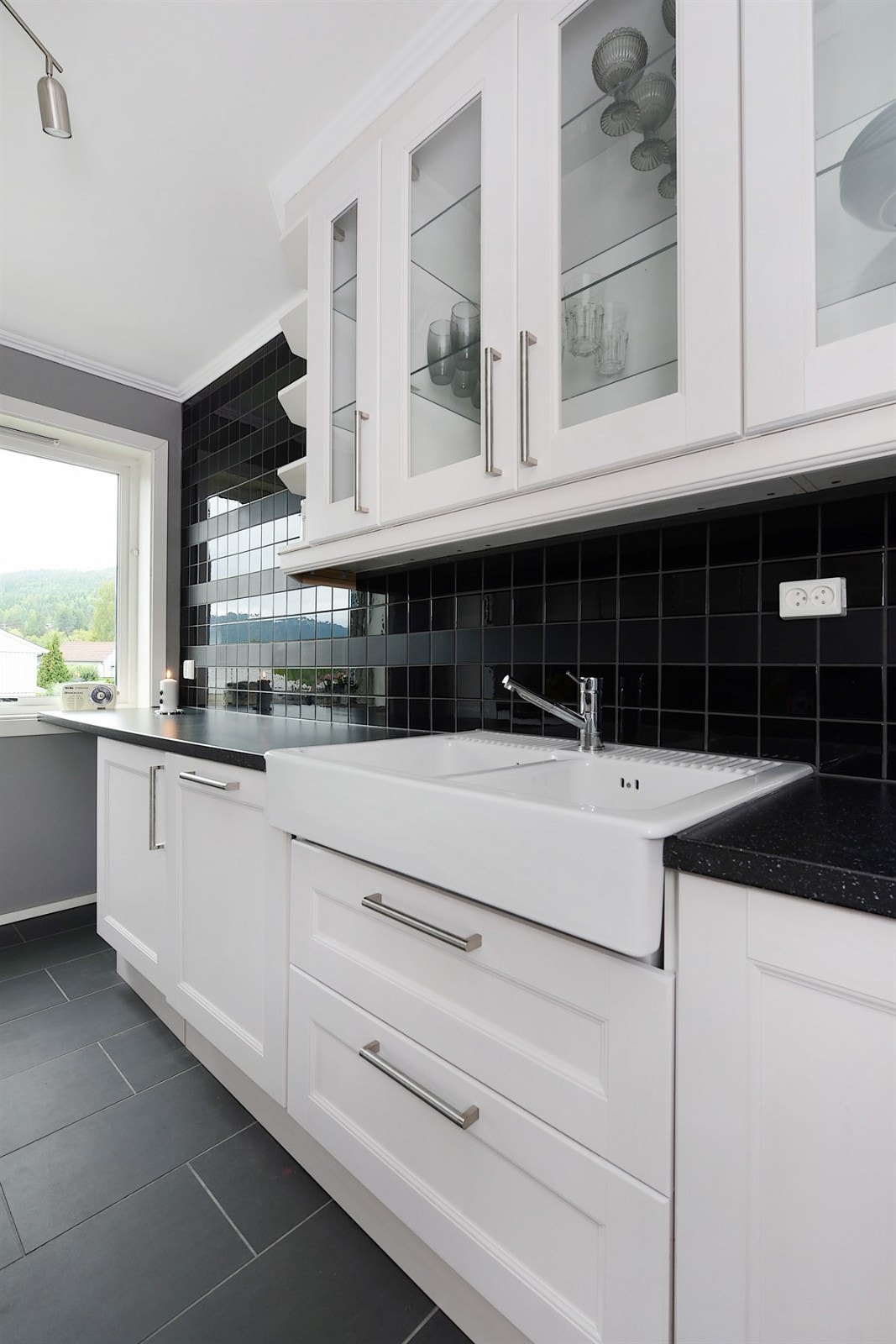 Lekkert kjøkken Galleribilde