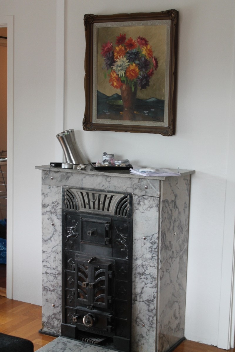 Ovn, som gir god varme om vinteren Galleribilde