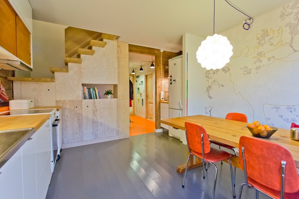 Spiesplass på kjøkkenet Galleribilde