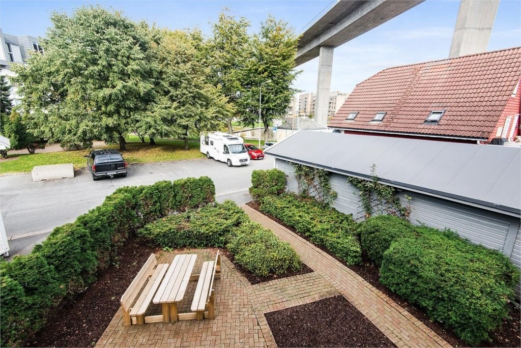 Uteområdet Galleribilde