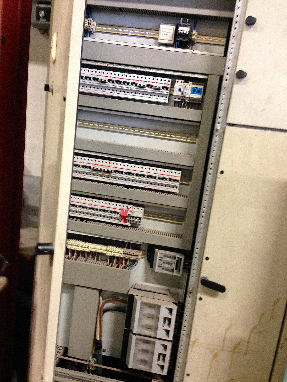 Strømskap Galleribilde