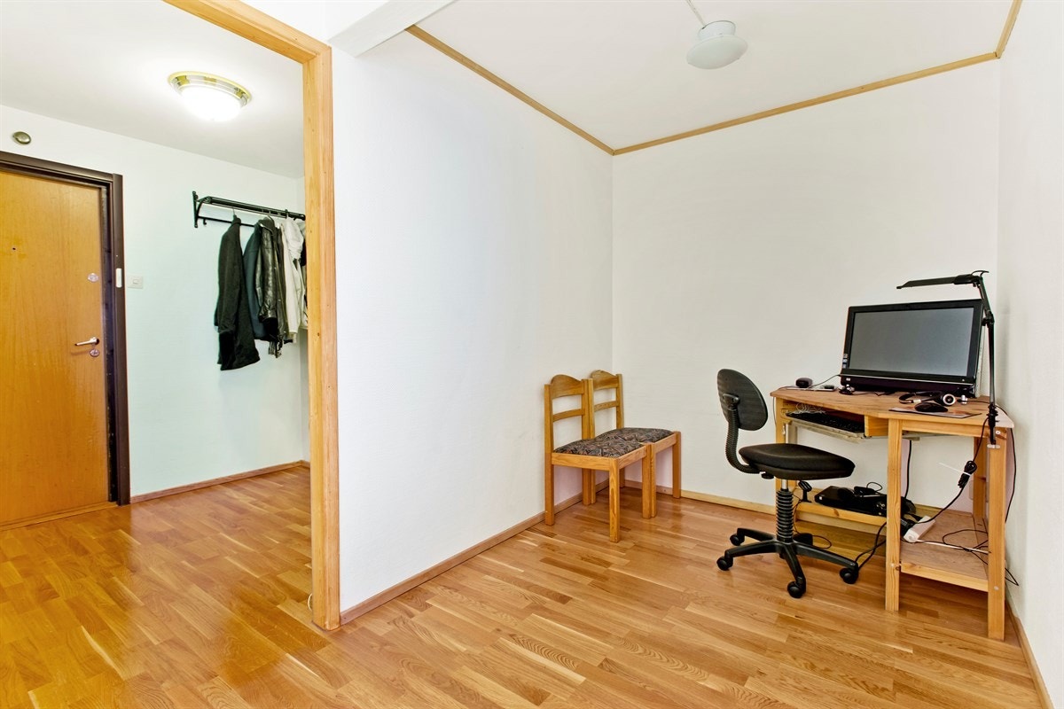 Kontorplass/spiseplass Galleribilde