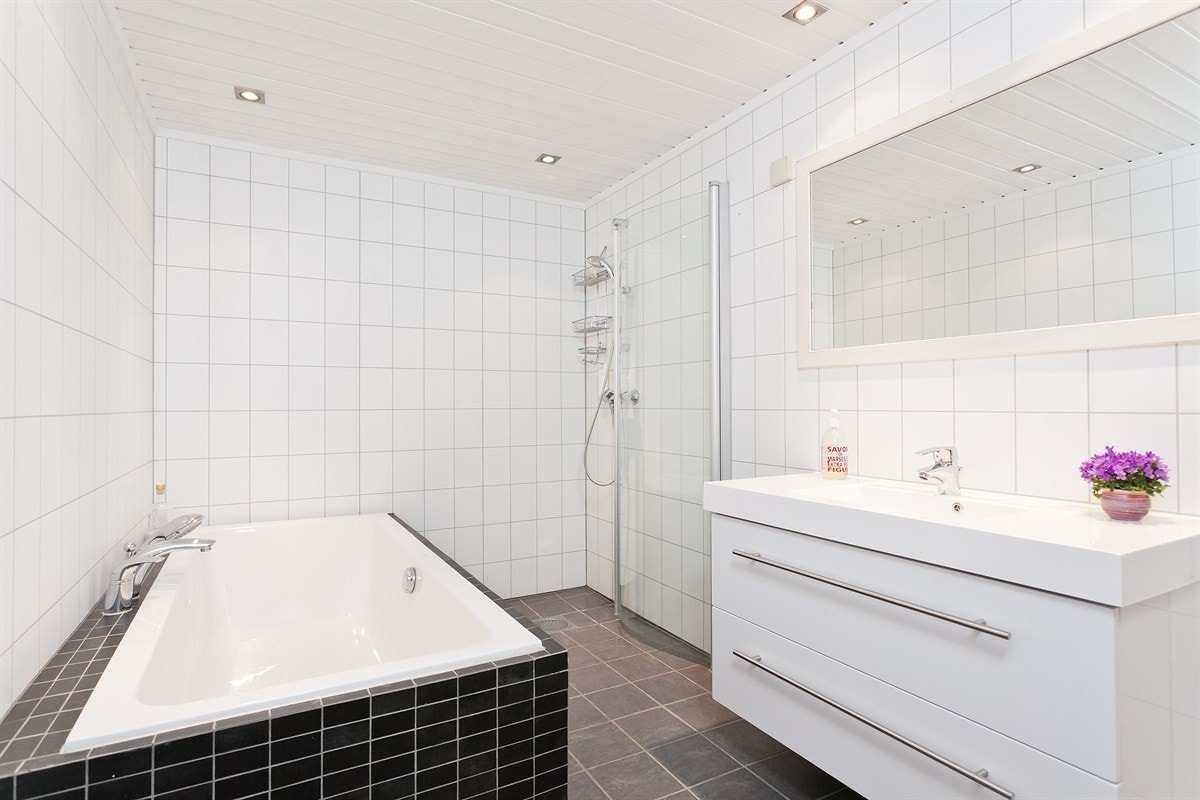 Flislagt bad / wc med varmekabler - 2007 Galleribilde