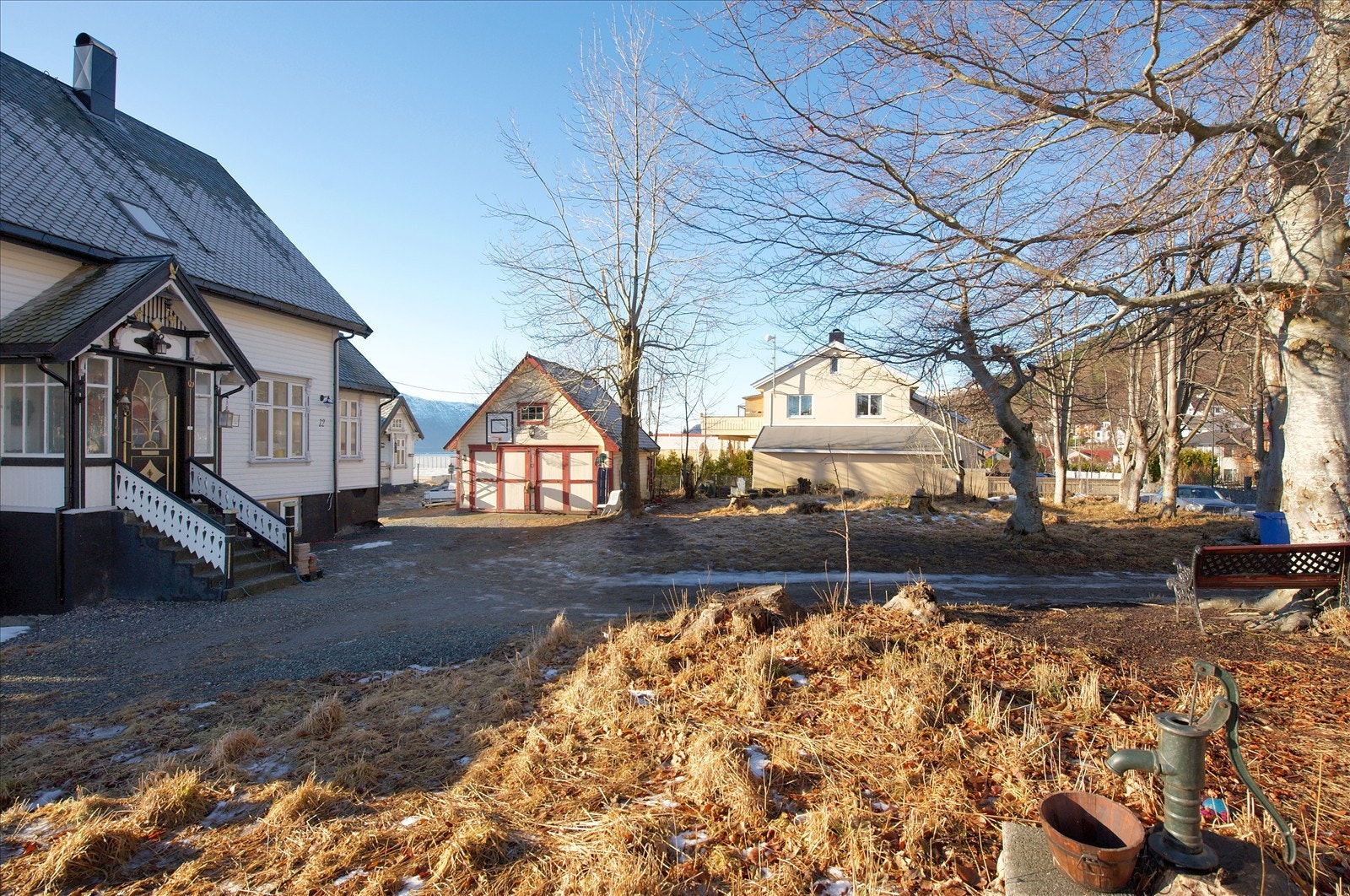 Gårdstun Galleribilde